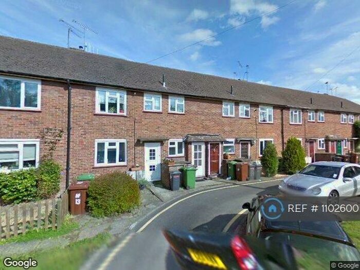 1 Bedroom Flat To Rent In Ritz Court, Potters Bar, EN6