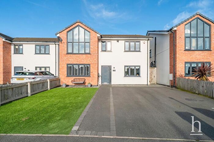 4 Bedroom Detached House For Sale In Downham Road North, Heswall, CH61