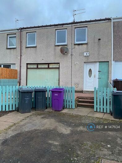 4 Bedroom Terraced House To Rent In Gigha Terrace, Irvine, KA11