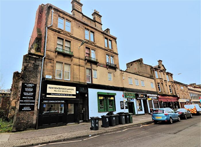 2 Bedroom Flat To Rent In St James Street, Paisley, Renfrewshire, PA3
