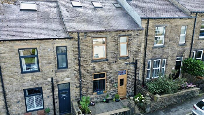 4 Bedroom Terraced House For Sale In Mytholmes Lane Haworth, Haworth, Keighley, BD22