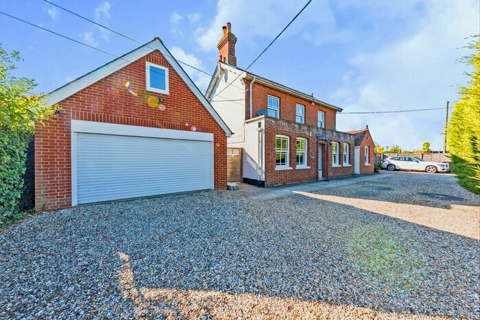 4 Bedroom Detached House For Sale In Stone Street, Petham, Canterbury, CT4