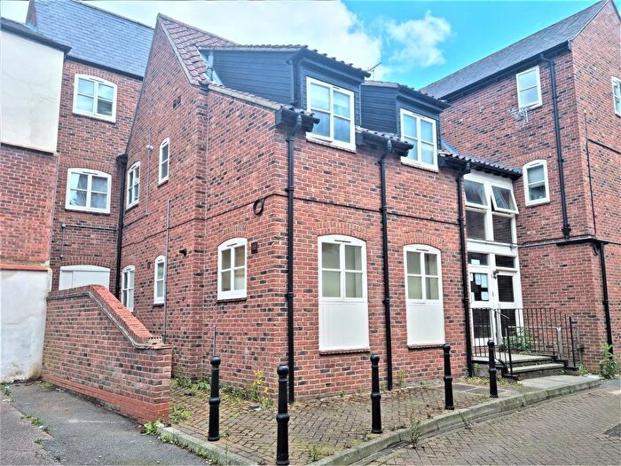 1 Bedroom Flat To Rent In New Inn Yard, Wisbech, PE13