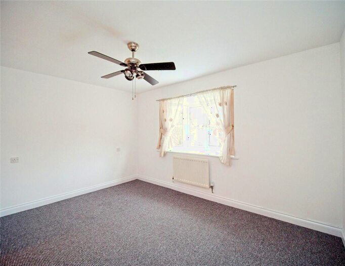 4 Bedroom Terraced House To Rent In Britton Gardens, Kingswood, Bristol, BS15