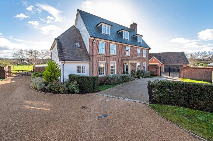 6 Bedroom Detached House For Sale In Executive Residence - Franklin Kidd Lane, Ditton, ME20