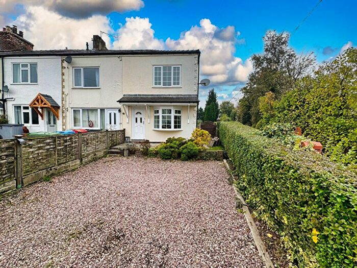 3 Bedroom Semi-Detached House To Rent In Church Street, Northwich, Cheshire, CW9