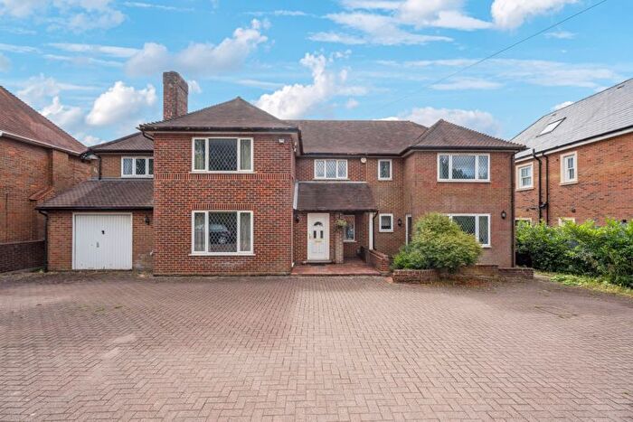 6 Bedroom Detached House For Sale In Marlow Road, High Wycombe, HP11