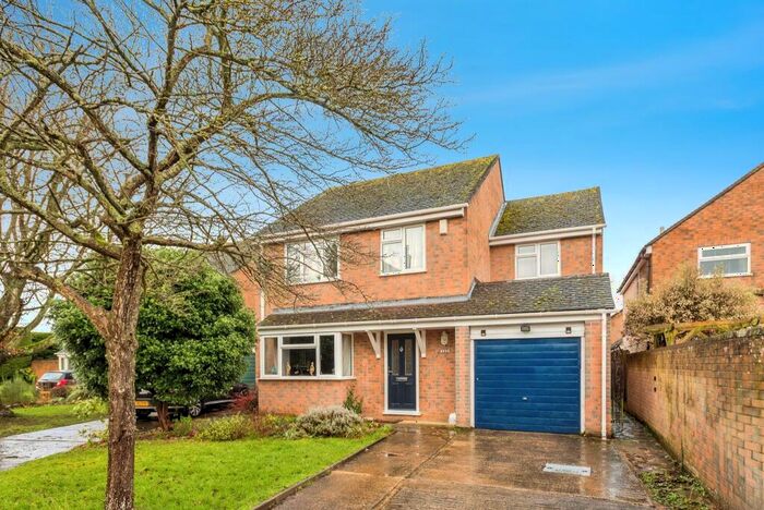 4 Bedroom Detached House For Sale In Broadmarsh Lane, Freeland, Witney, OX29