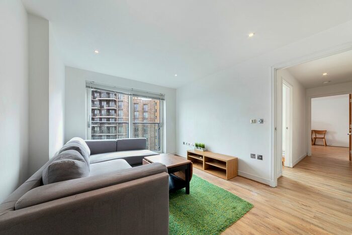 2 Bedroom Flat To Rent In Westgate Apartments, Western Gateway, Royal Victoria, London, E16