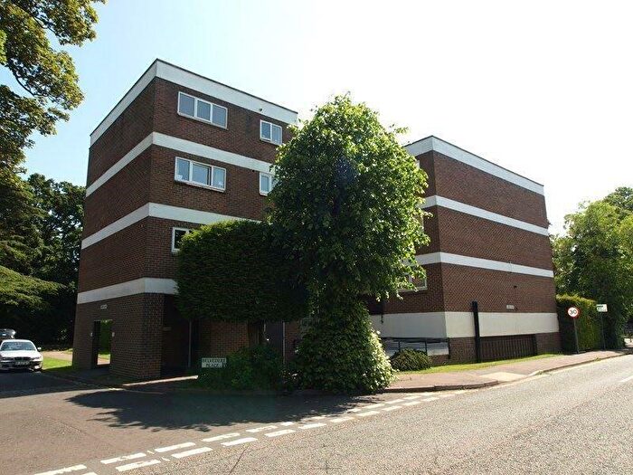 1 Bedroom Flat To Rent In Cairns Court, Norwich, NR4