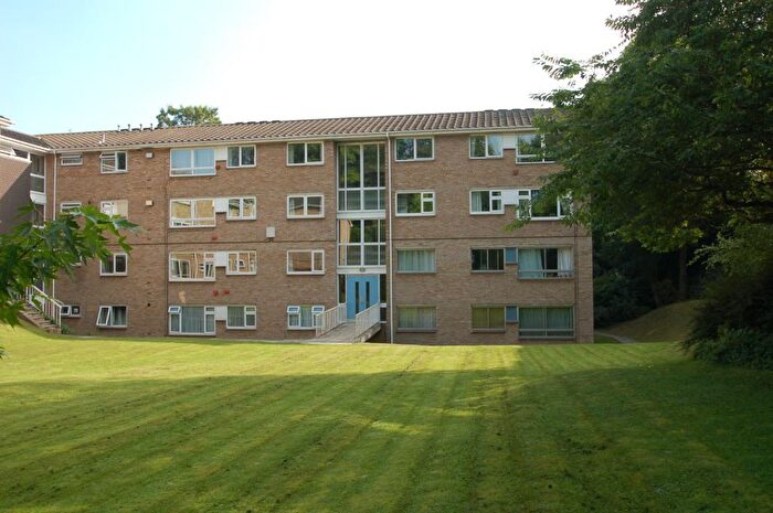 2 Bedroom Apartment To Rent In Old Dover Road, Canterbury, CT1