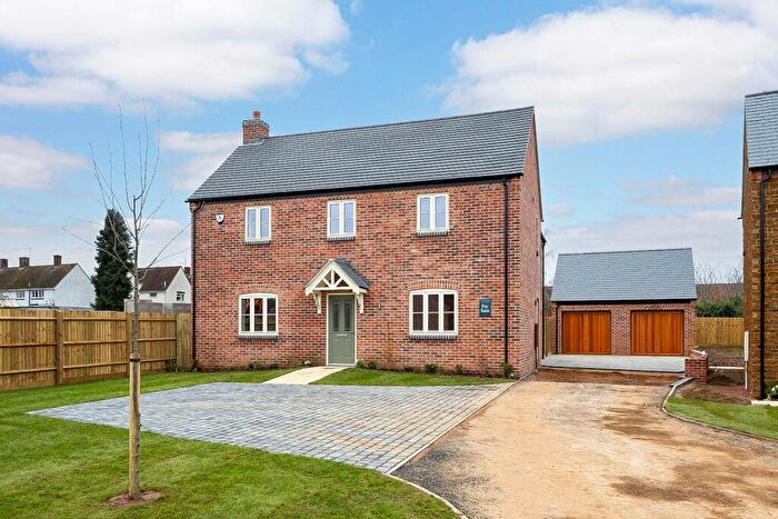 4 Bedroom Detached House For Sale In Homefield, Little Houghton, Northamptonshire, NN7
