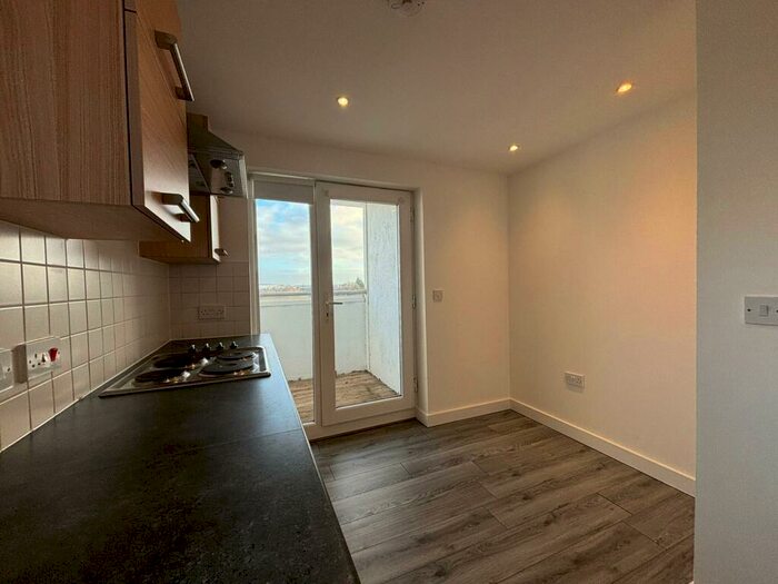 2 Bedroom Apartment To Rent In Roughwood Drive, Liverpool, L33