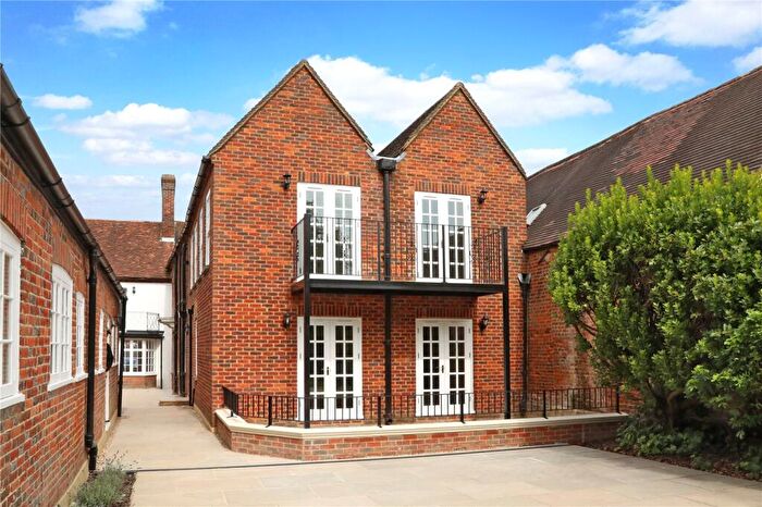 2 Bedroom Apartment For Sale In The Old Post House, London End, Beaconsfield, Buckinghamshire, HP9