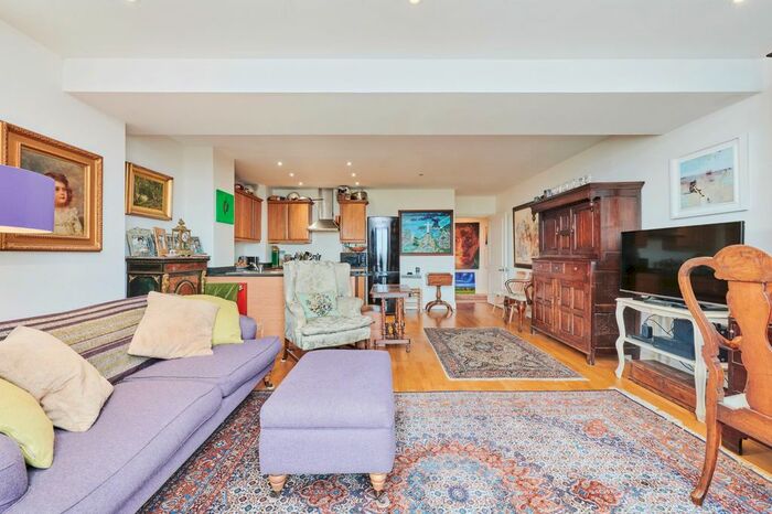 2 Bedroom Flat To Rent In Vineyard Heights, Mortlake High Street, Mortlake, SW14