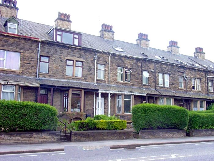 1 Bedroom House To Rent In Bingley Road, Shipley, West Yorkshire, BD18