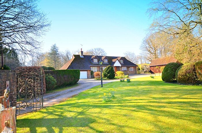 4 Bedroom Detached House For Sale In Mayes Green, Ockley, RH5