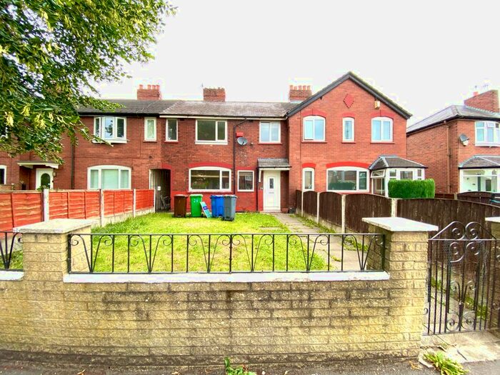 3 Bedroom Terraced House To Rent In Hardy Lane, Manchester, M21