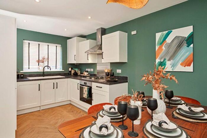 3 Bedroom Semi-Detached House For Sale In Woolhouse Way, Cringleford Norwich, Norfolk, NR4