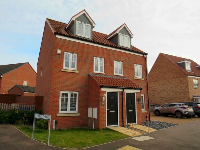 3 Bedroom House To Rent In Glebe Drive, Exning, Newmarket, CB8