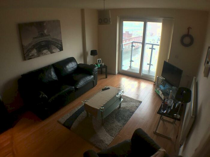 1 Bedroom Apartment To Rent In Cypress Point, Leeds City Centre, LS2