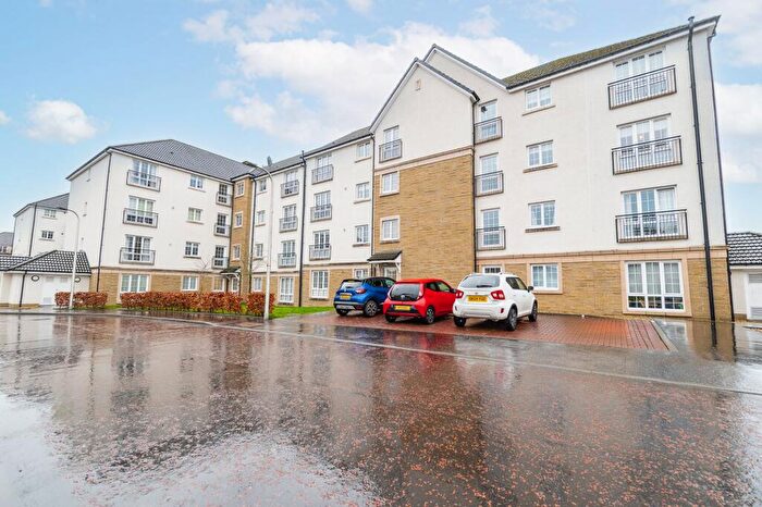 3 Bedroom Flat For Sale In Alexander Grove, Bearsden, G61