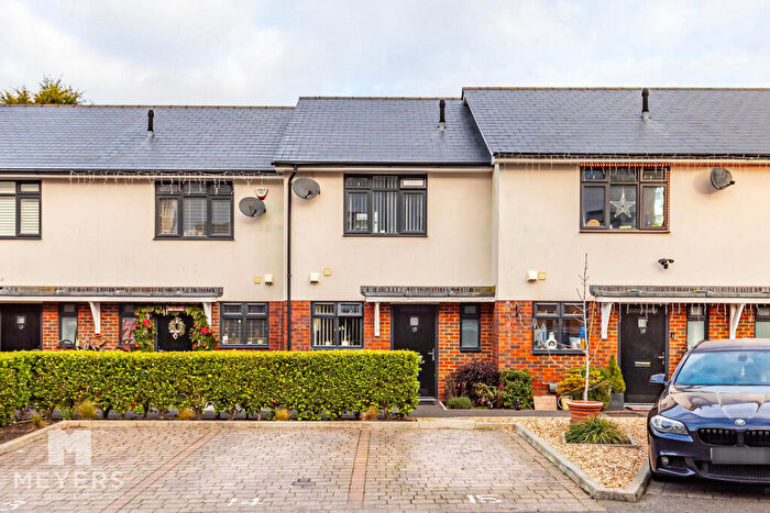 2 Bedroom Terraced House For Sale In Lymington Road, Christchurch, BH23