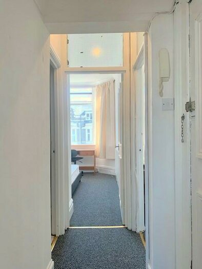 2 Bedroom Apartment To Rent In Glynrhondda Street, Cardiff(City), CF24