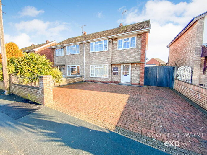 3 Bedroom Semi-Detached House For Sale In Low Cross, Whittlesey, Peterborough, PE7