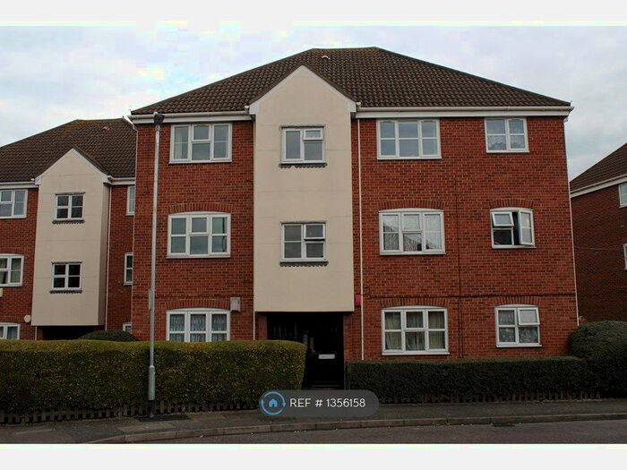 1 Bedroom Flat To Rent In Butteridges Close, Dagenham, RM9