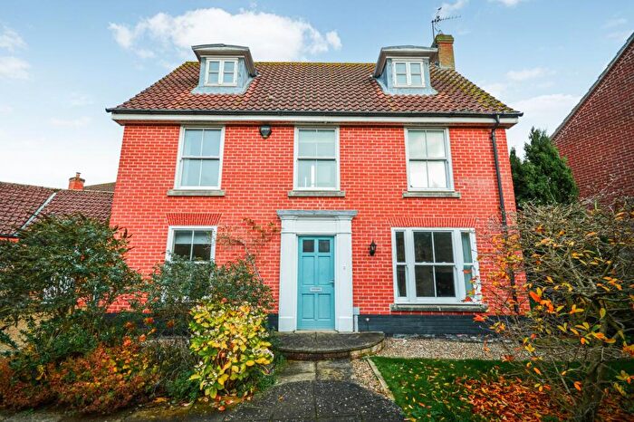 4 Bedroom Detached House To Rent In Holt, NR25