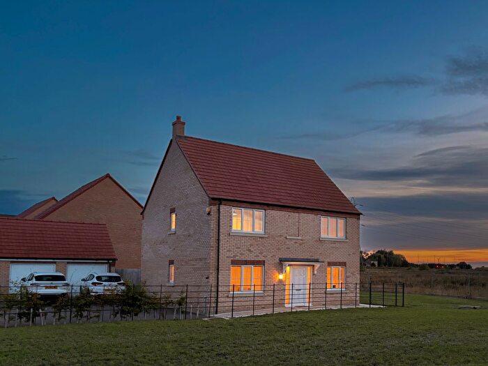 4 Bedroom Detached House For Sale In Daisy Avenue, March, PE15