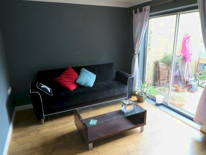 2 Bedroom End Of Terrace House To Rent In Clayton Drive, London, SE8