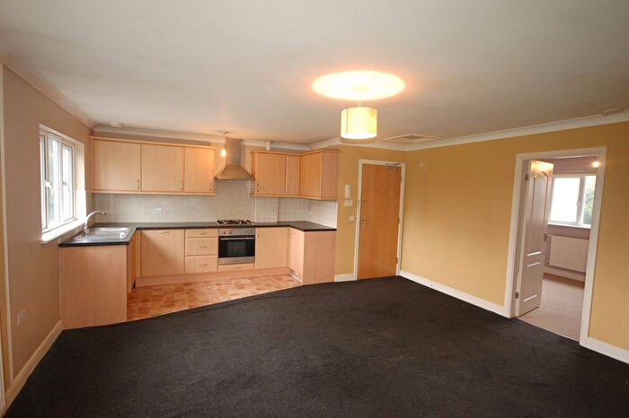2 Bedroom Flat To Rent In St James Fold, Blackburn, BB1