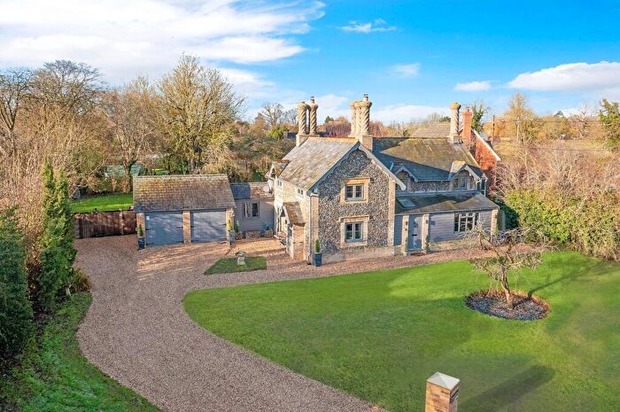 4 Bedroom Detached House For Sale In Great Barton, Suffolk, IP31