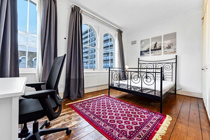 5 Bedroom House To Rent In Strahan Road, E3