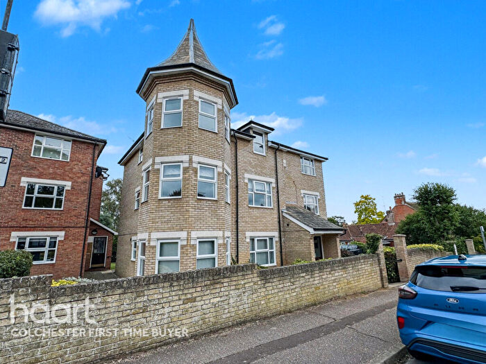 2 Bedroom Apartment For Sale In Oxford Road, Colchester, CO3