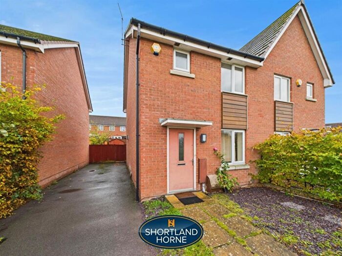 3 Bedroom Semi Detached House To Rent In Dragonfly Drive, Spirit Quarters, Coventry, CV2