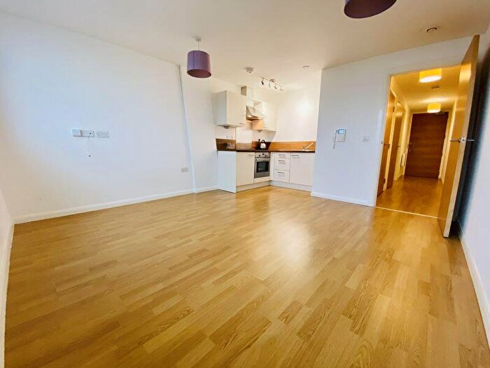 1 Bedroom Apartment To Rent In Mann Island, Liverpool, L3