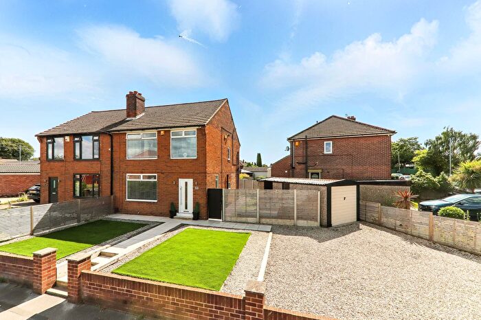 3 Bedroom Semi Detached House To Rent In Bedford Close, Featherstone, Pontefract, WF7