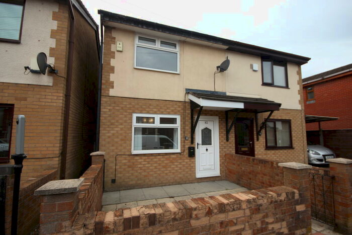 2 Bedroom Semi-Detached House To Rent In Gregge Street, Heywood, OL10