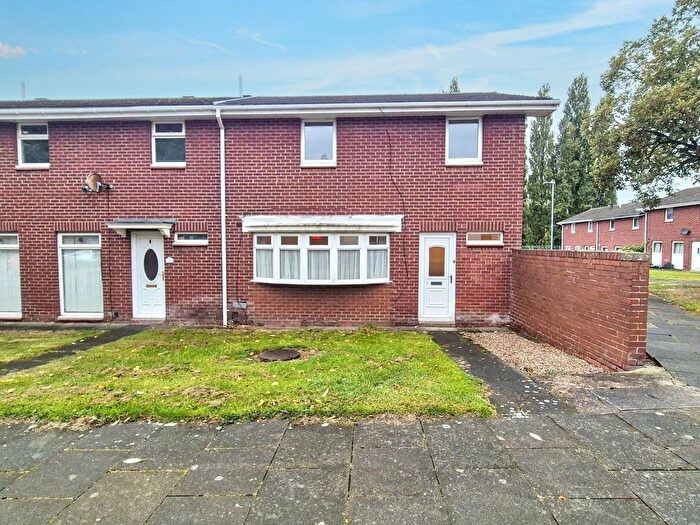 3 Bedroom End Of Terrace House For Sale In Cartmel Grove, Bensham, Gateshead, NE8