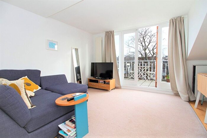 1 Bedroom Flat To Rent In Highbury Hill, London, N5