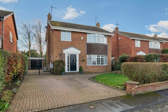 4 Bedroom Detached House For Sale In The Fir Trees, Thorpe Willoughby, Selby, YO8