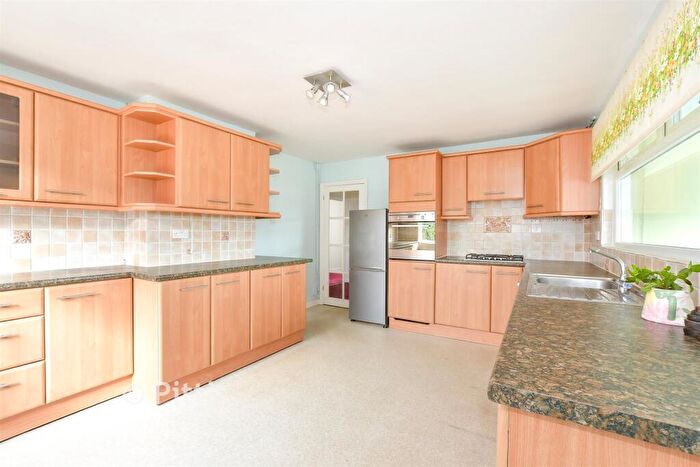 3 Bedroom Detached Bungalow For Sale In Newport Road, Ventnor, Isle Of Wight, PO38