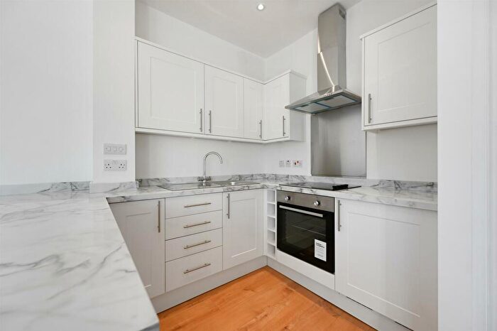 1 Bedroom Apartment To Rent In Boundary Road, St Johns Wood, NW8