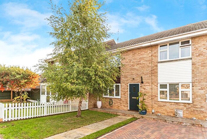 3 Bedroom Terraced House For Sale In White Edge Moor, Swindon, SN3