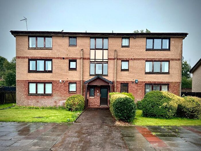 2 Bedroom Flat To Rent In Glencoats Drive, Paisley, Renfrewshire, PA3