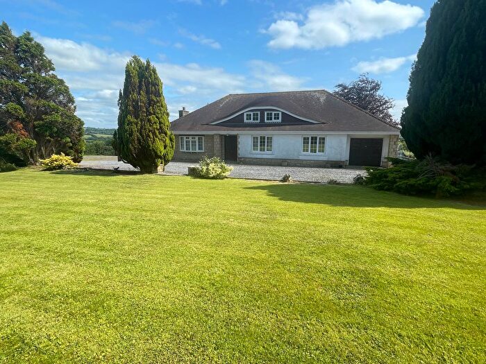 3 Bedroom Farm For Sale In St Clears, Carmarthen, SA33