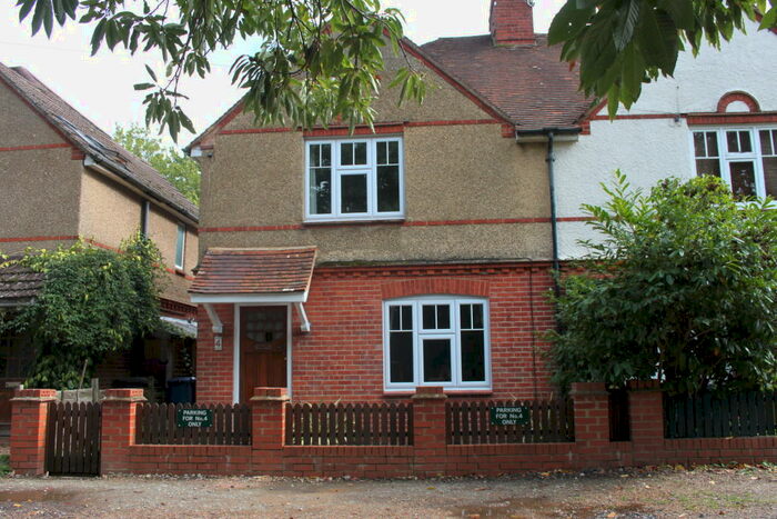 2 Bedroom Semi-Detached House To Rent In Broom Wood Way, GU10